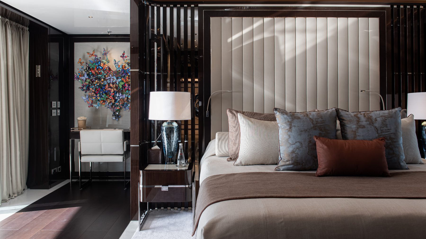 Interior Superyate ‘Resilience’