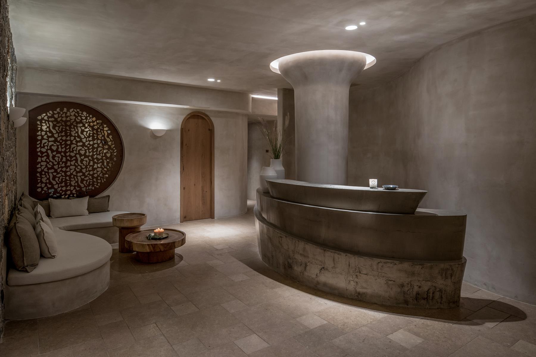 The Bath en Acro Suites