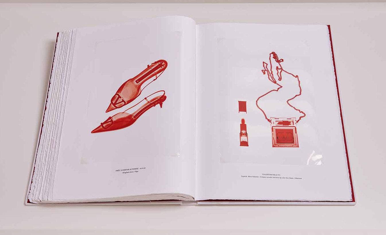 Libro rojo Valentino