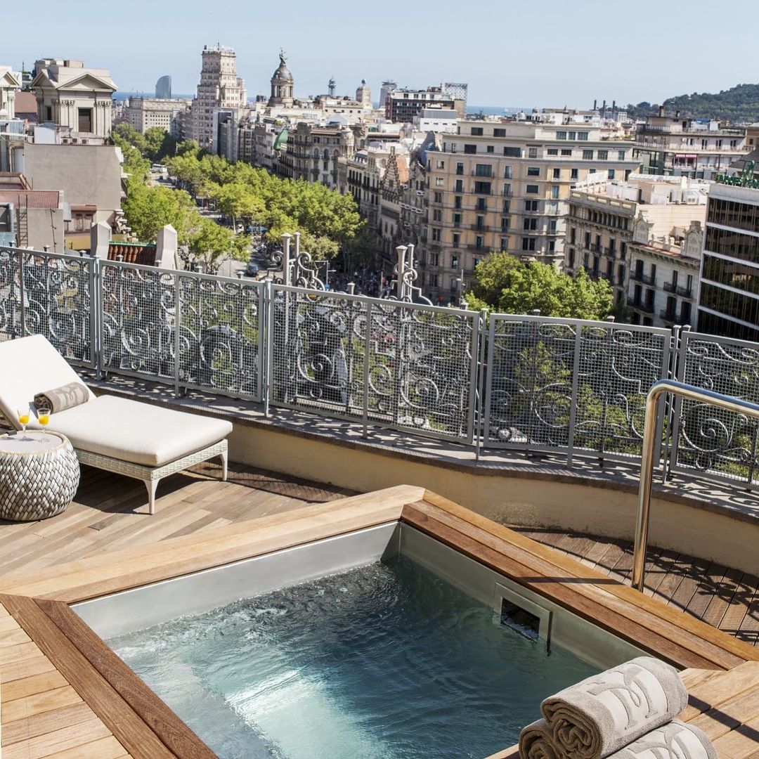 Una de las habitaciones de Majestic Hotel