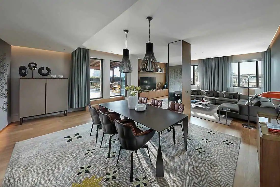 &lsquo;Suite Penthouse&rsquo;