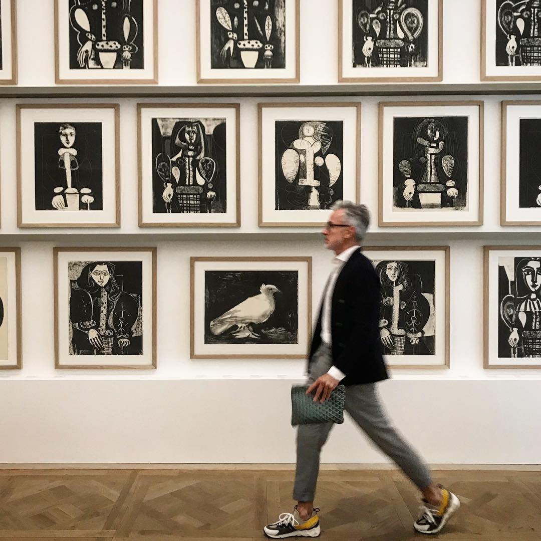 El arquitecto Jaime Beriastai en el Museo Picasso de París