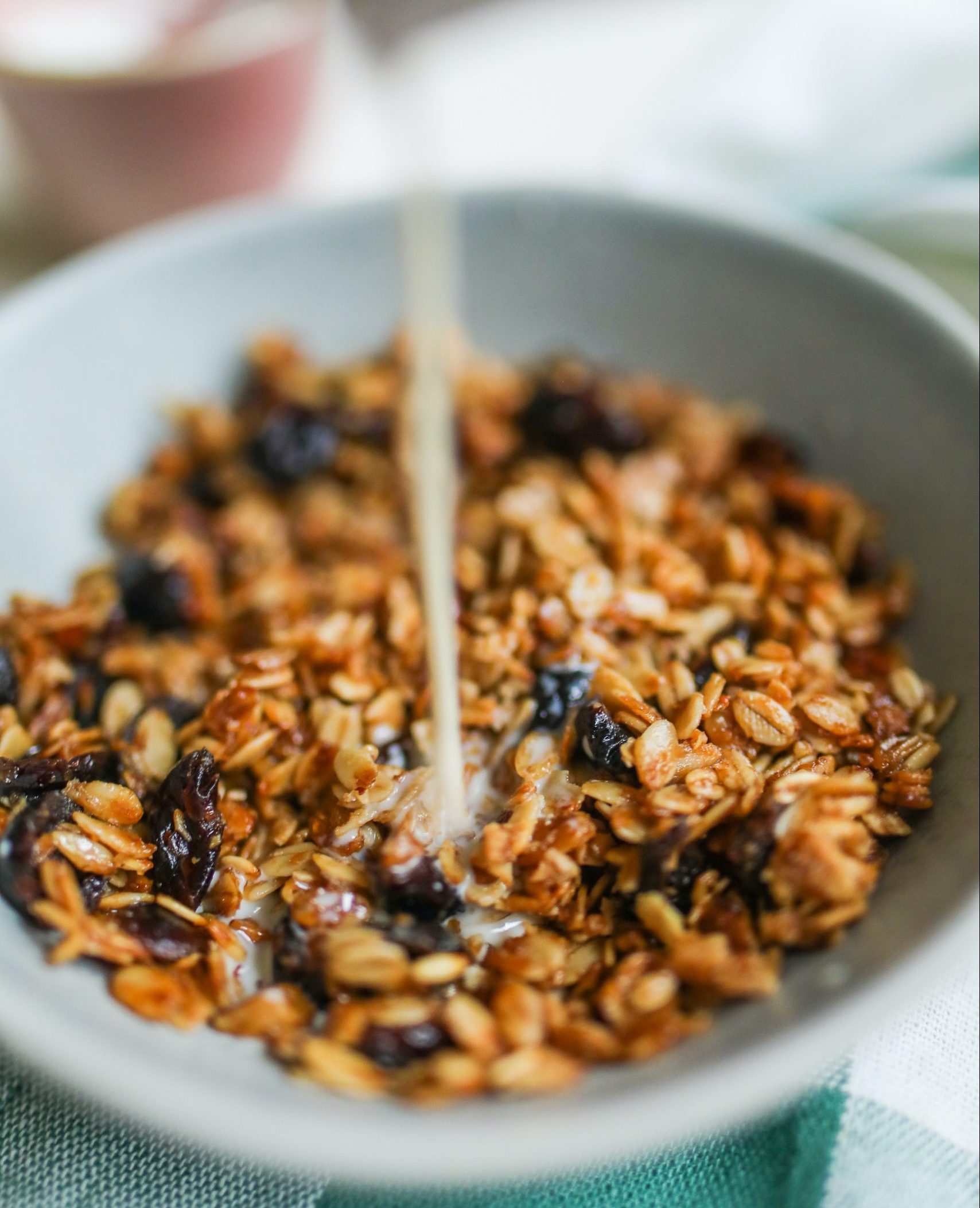 Granola con leche