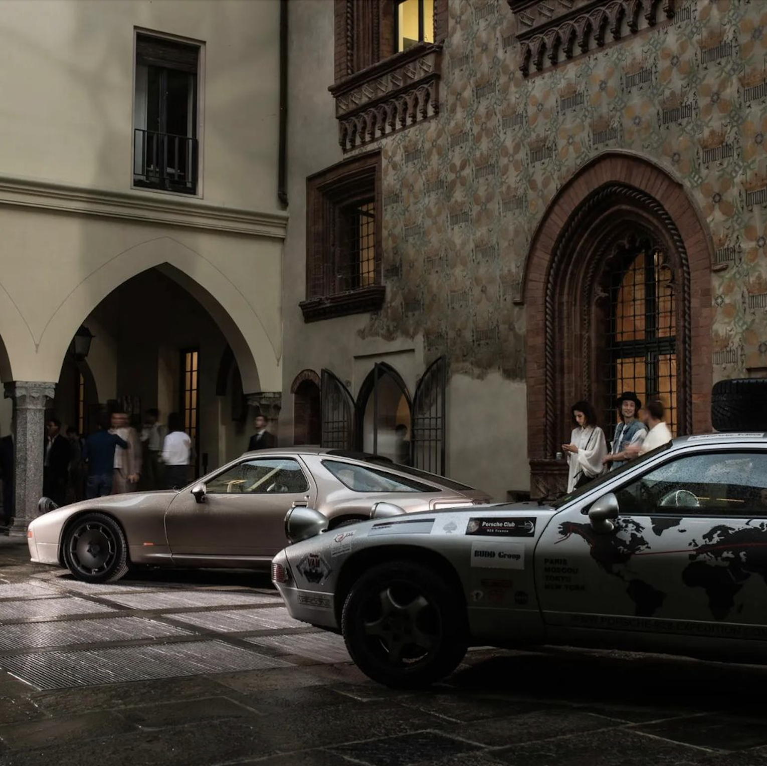 Porsche 928