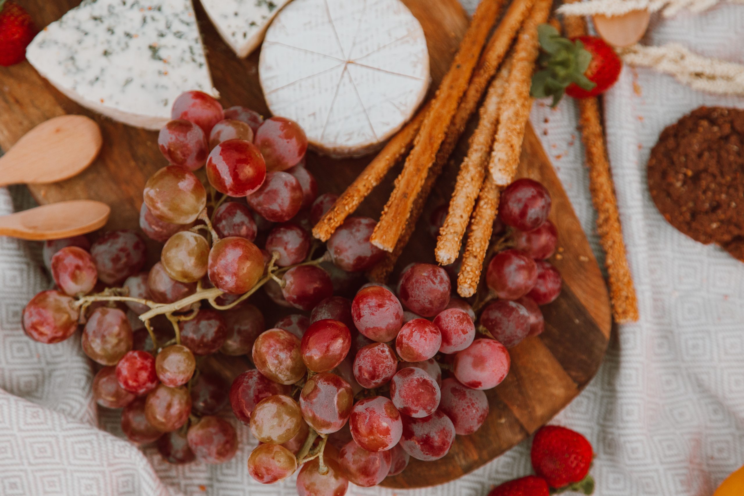 Quesos y uvas 
