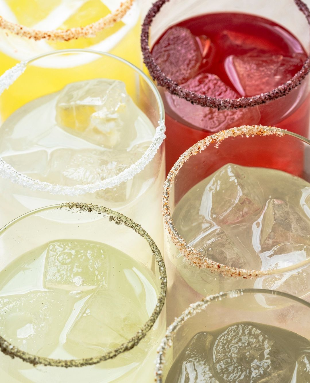 Mezcales en Jer&oacute;nimo