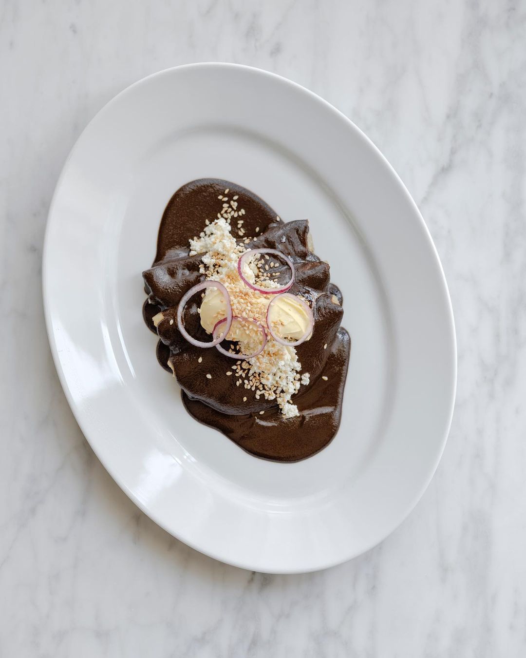 Mole negro de Jer&oacute;nimo