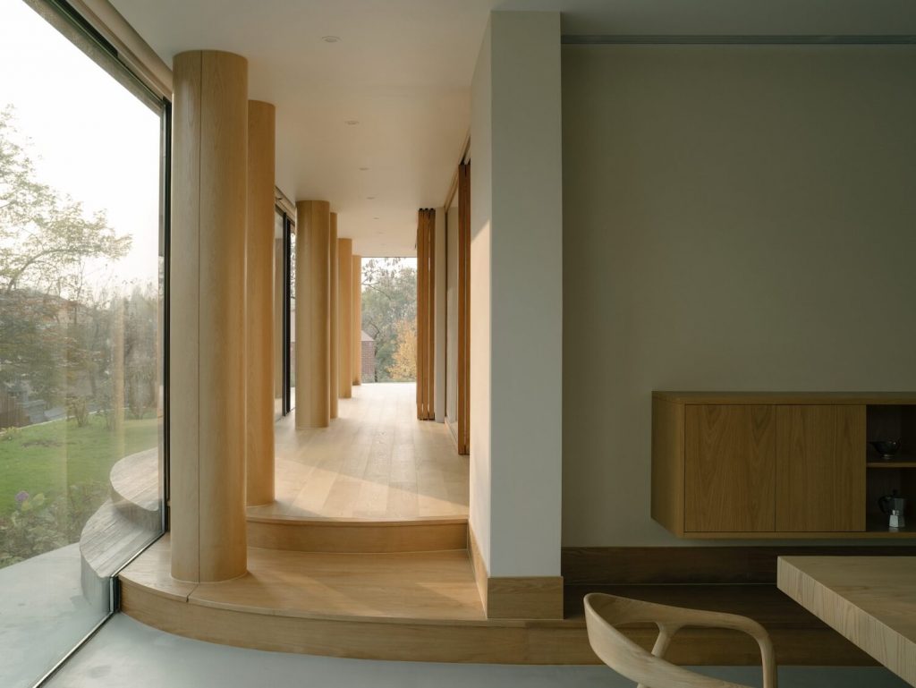 Interior de una casa china dise&ntilde;ada por Kiki Archi