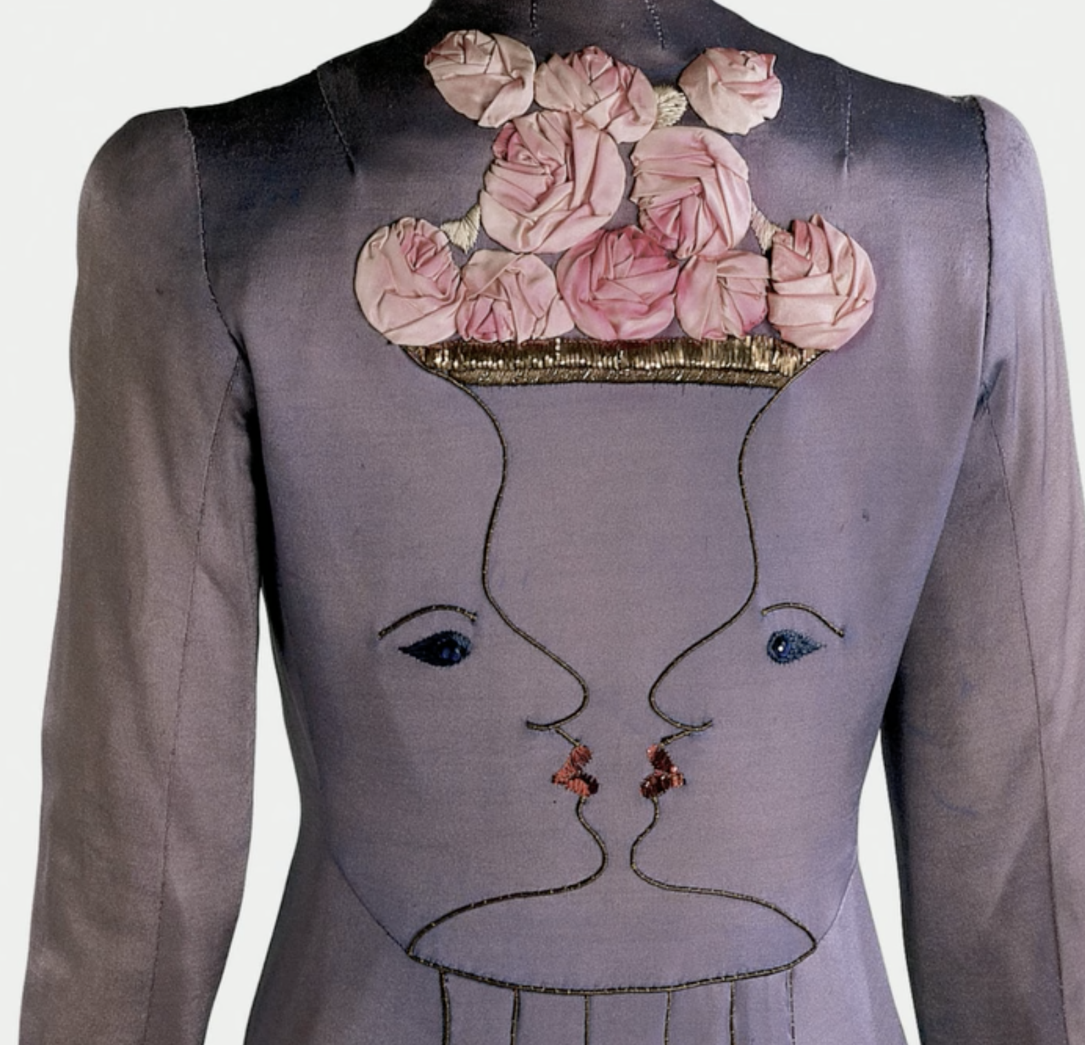 Exposición Elsa Schiaparelli