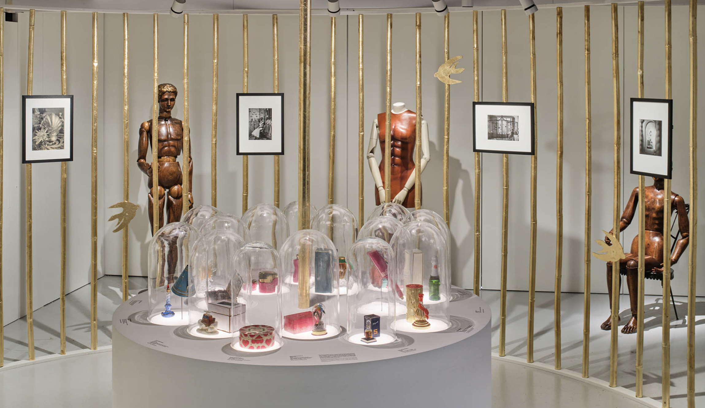 Exposición Elsa Schiaparelli