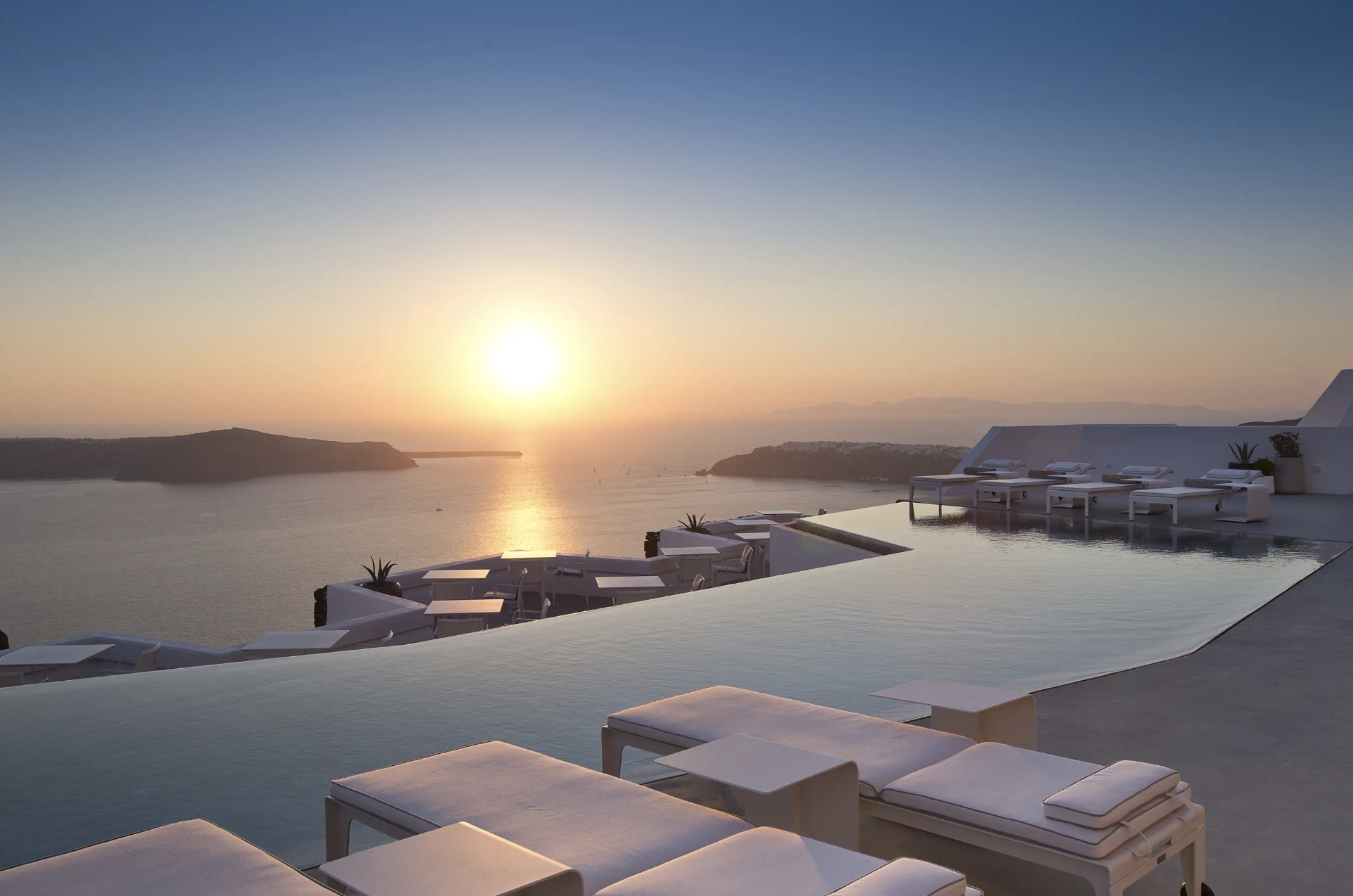 Atardecer en Grace Hotel