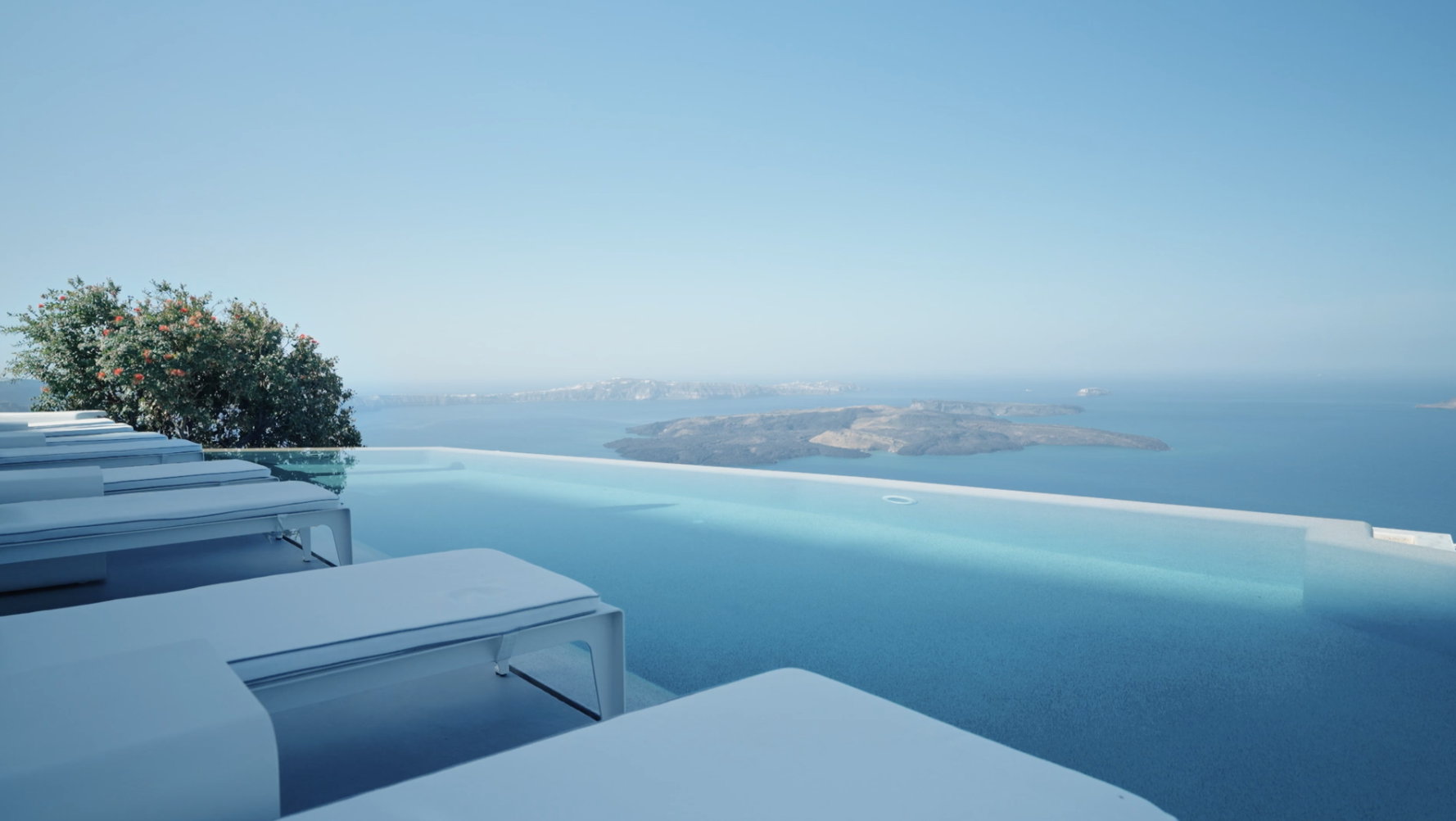 La 'infinity pool' de Grace Hotel