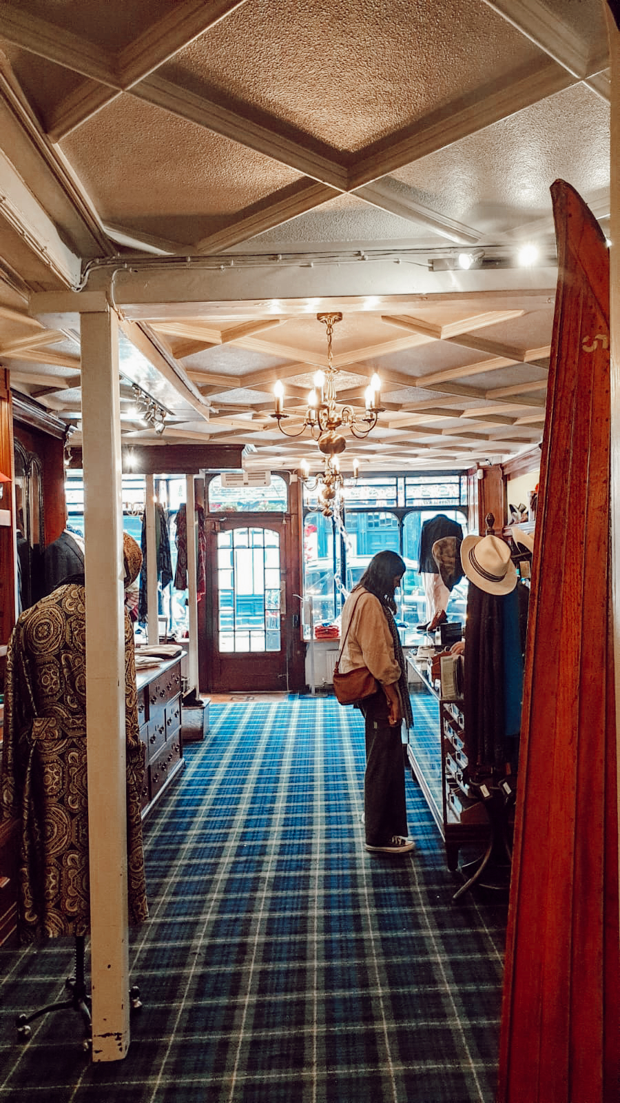 Dentro de la tienda de New & Lingwood 