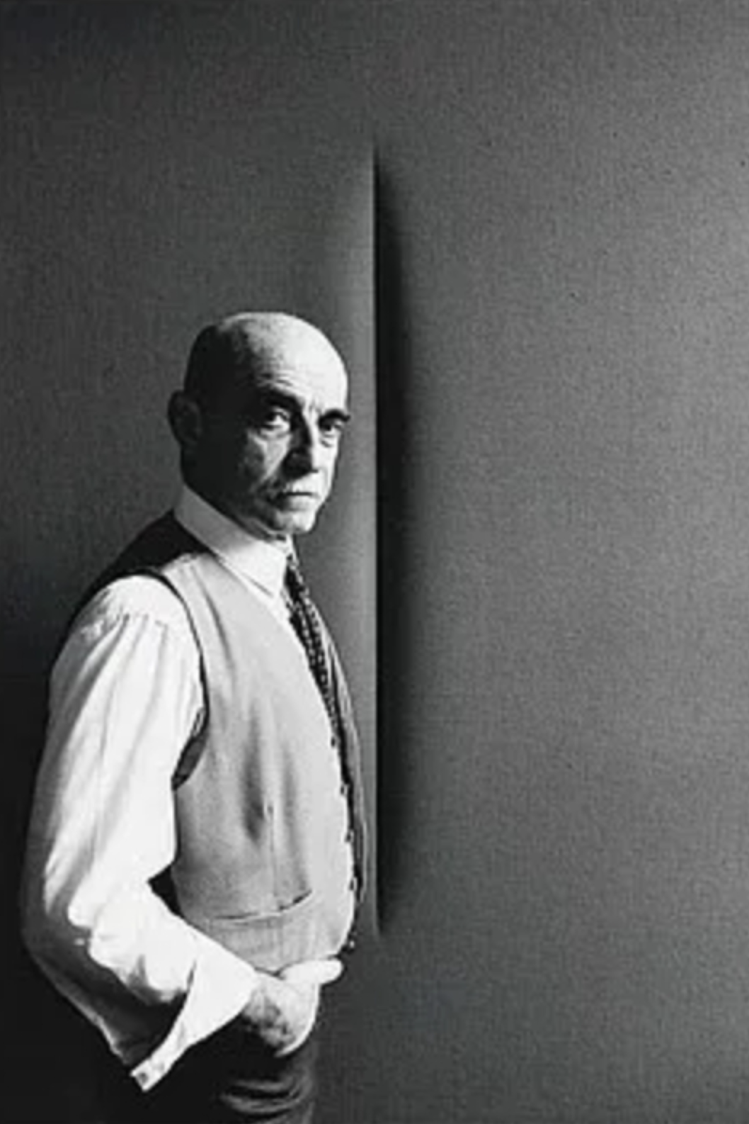 Lucio Fontana por Ugo Mula