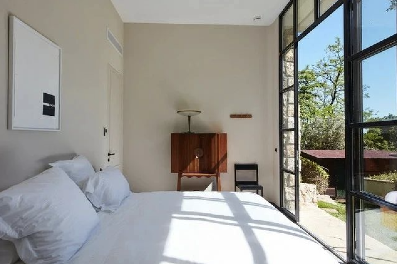 Una de las habitaciones de Fondation CAB