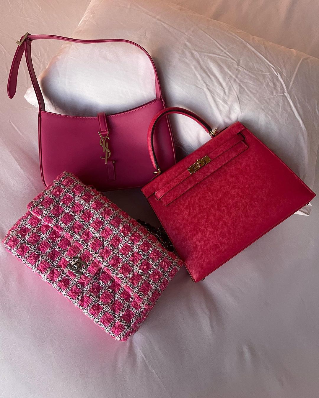 Bolsos en rosa fucsia