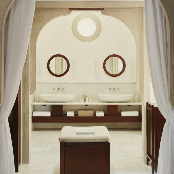 Ba&ntilde;o de Amanruya