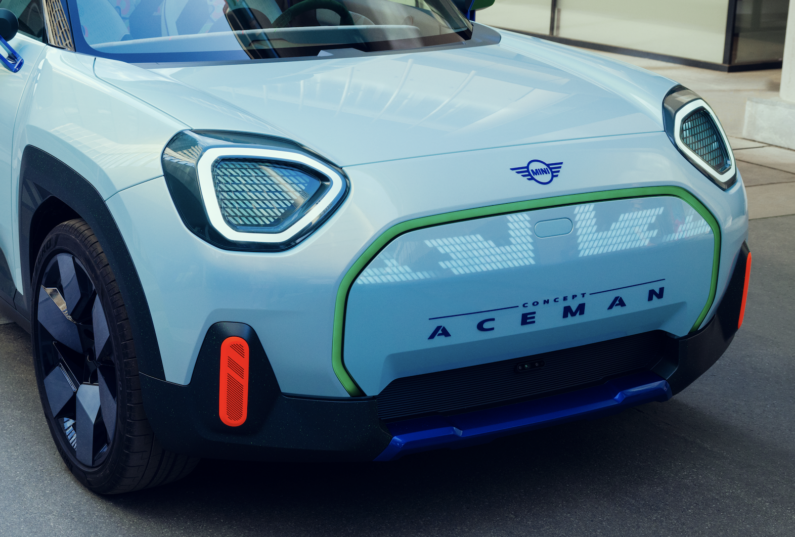 Mini eléctrico Concept Aceman