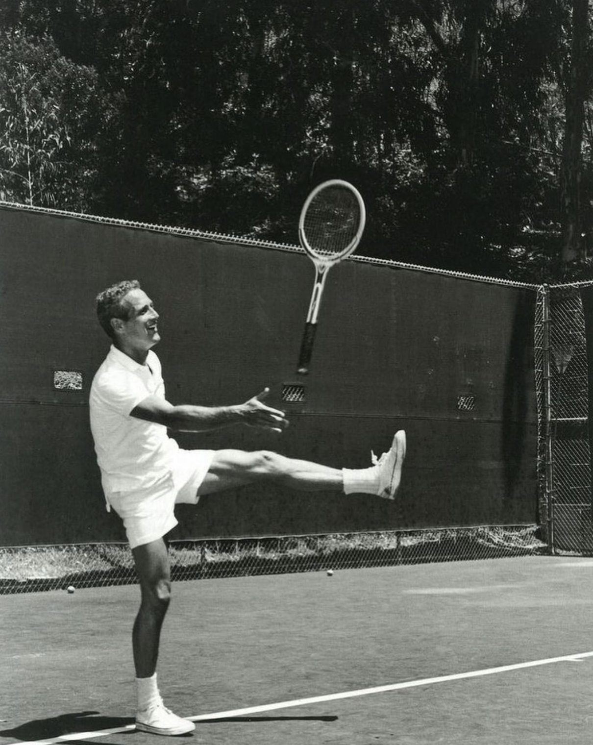 Jugando al tenis