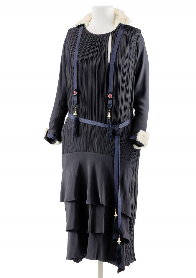 Vestido de día de Chanel