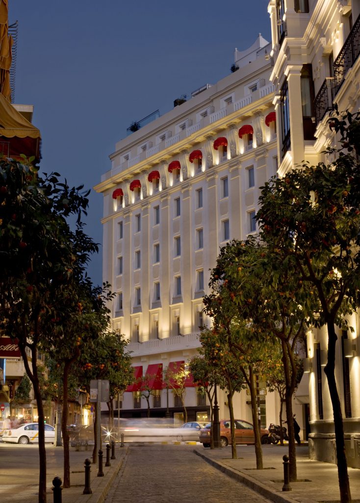 Fachada Hotel Colón