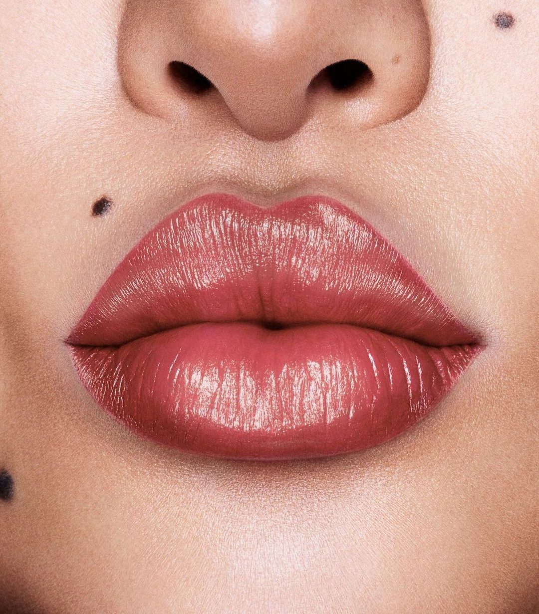 Hidrataci&oacute;n o relleno de labios