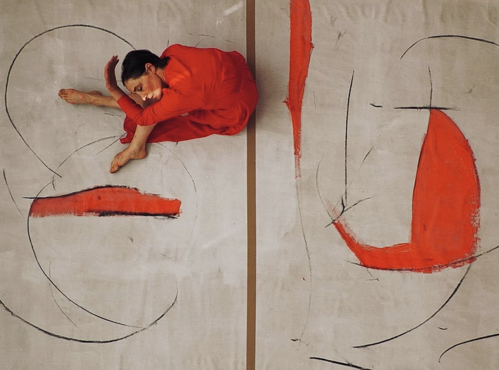 Caroline Denervaud para Momoni