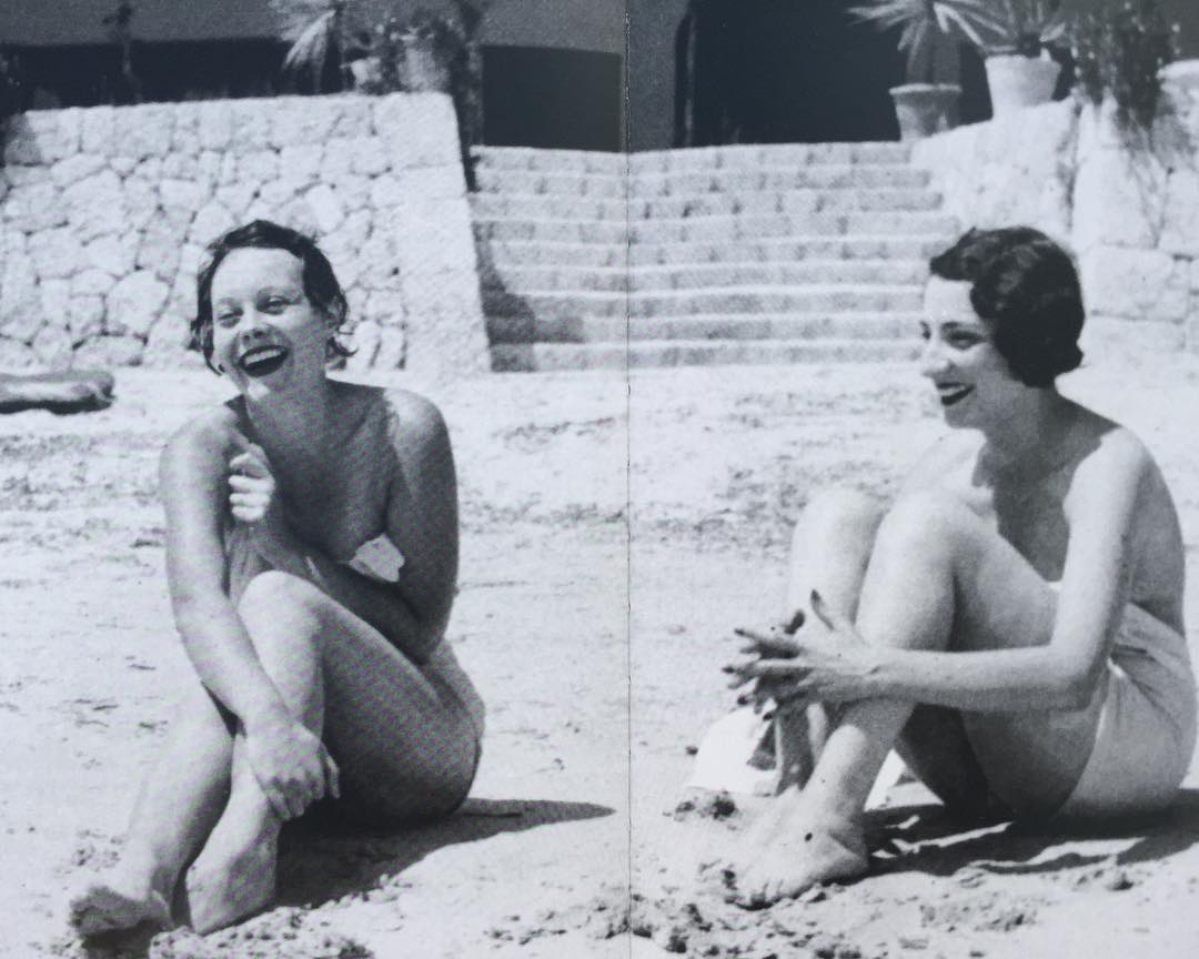 Dos huéspedes del hotel en 1930
