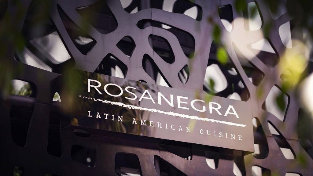 El grupo Rosa Negra aterriza en Madid