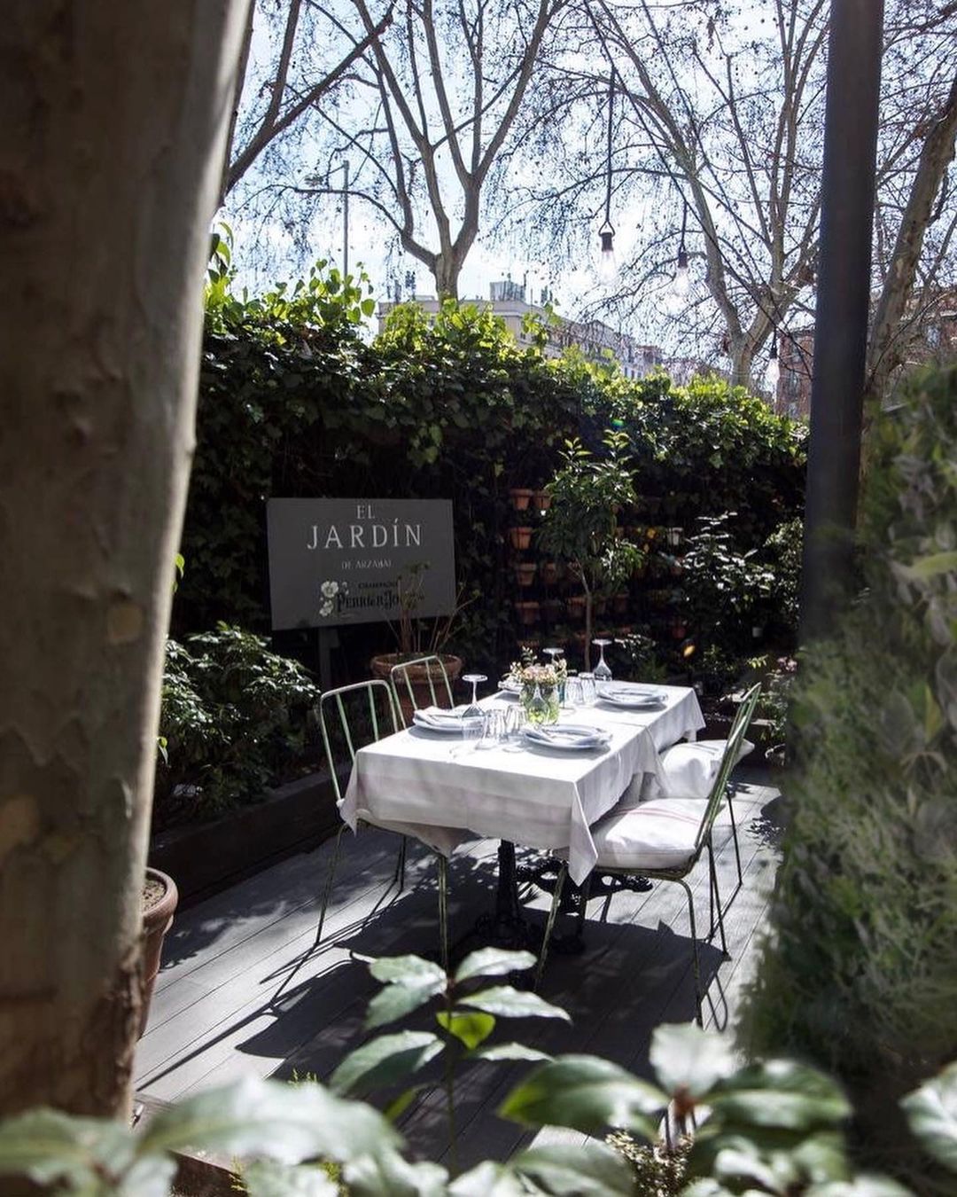 El Jard&iacute;n de Arz&aacute;bal