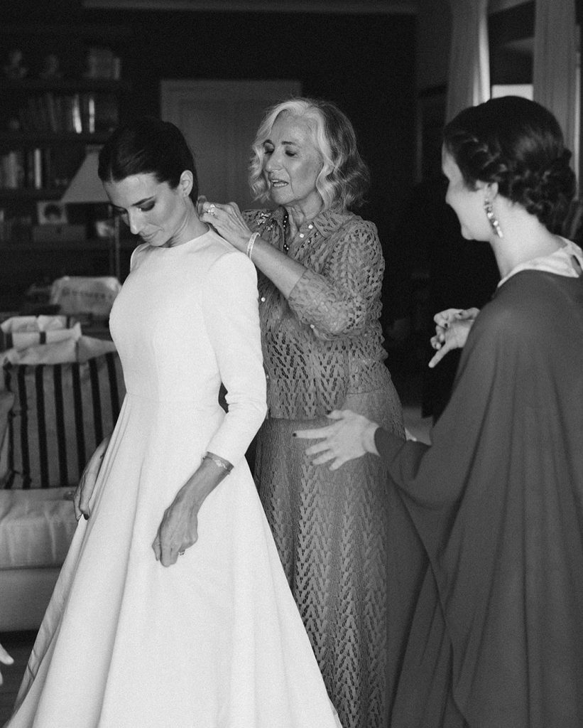 Laura Corsini en su boda luciendo vestido de su abuela