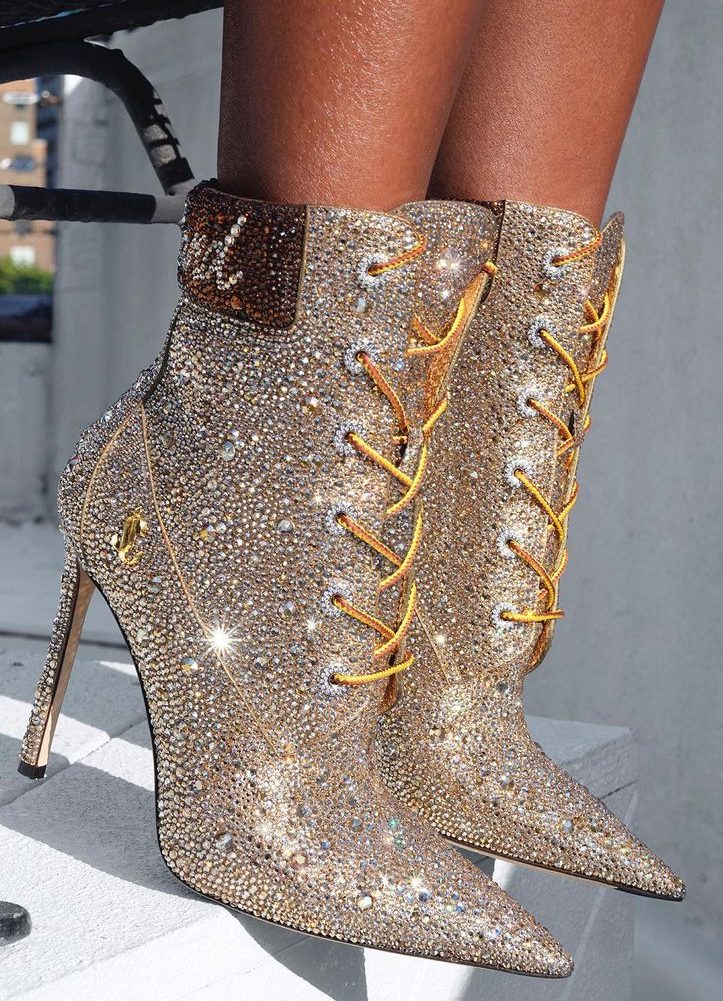 Botas Jimmy Choo y Timberland