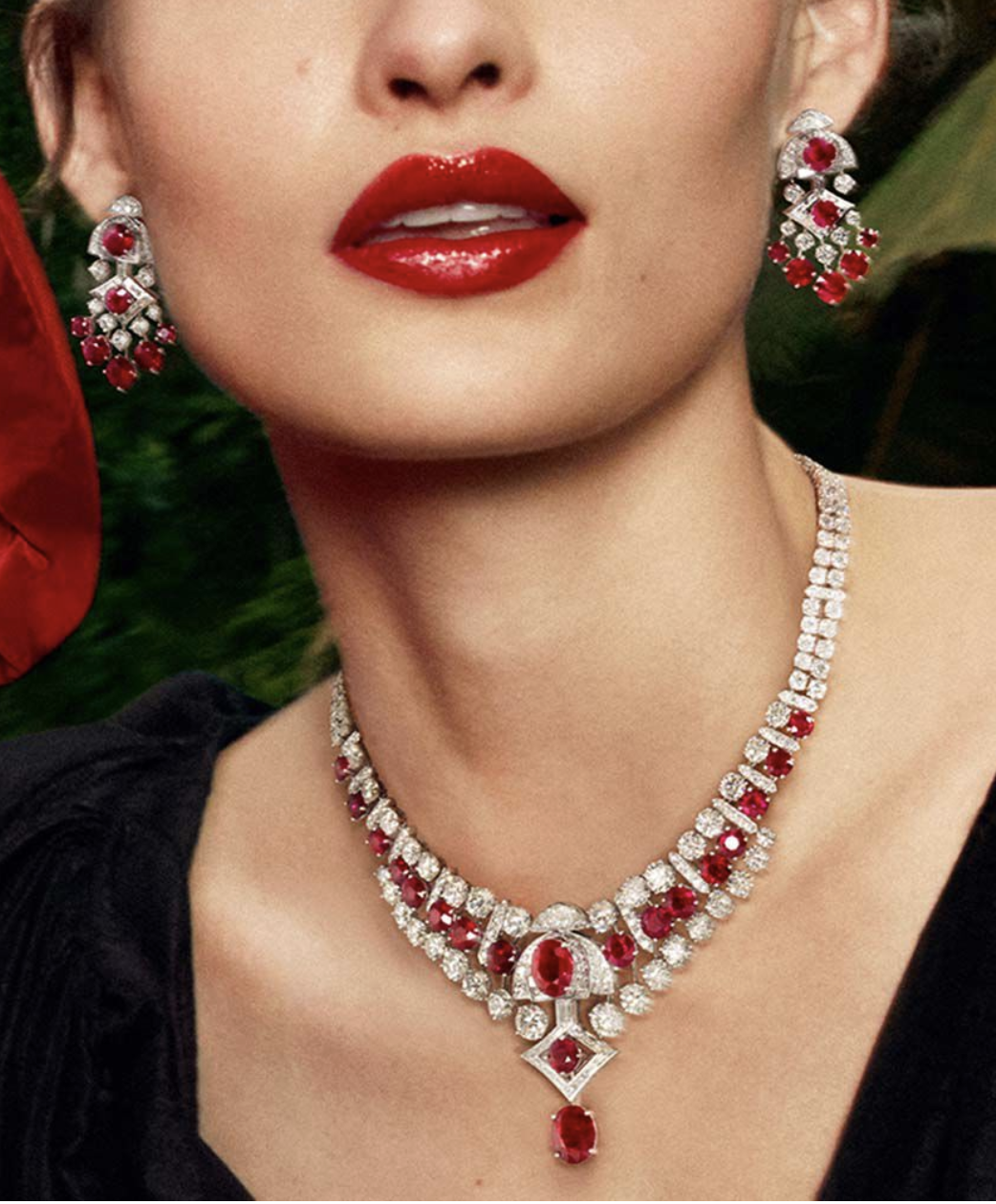Joyas oro y rojo