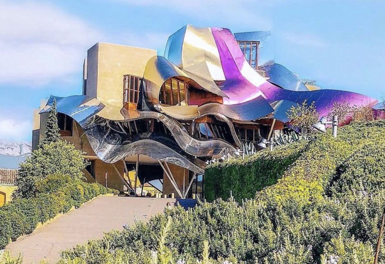 Fachada Hotel Marqu&eacute;s de Riscal,