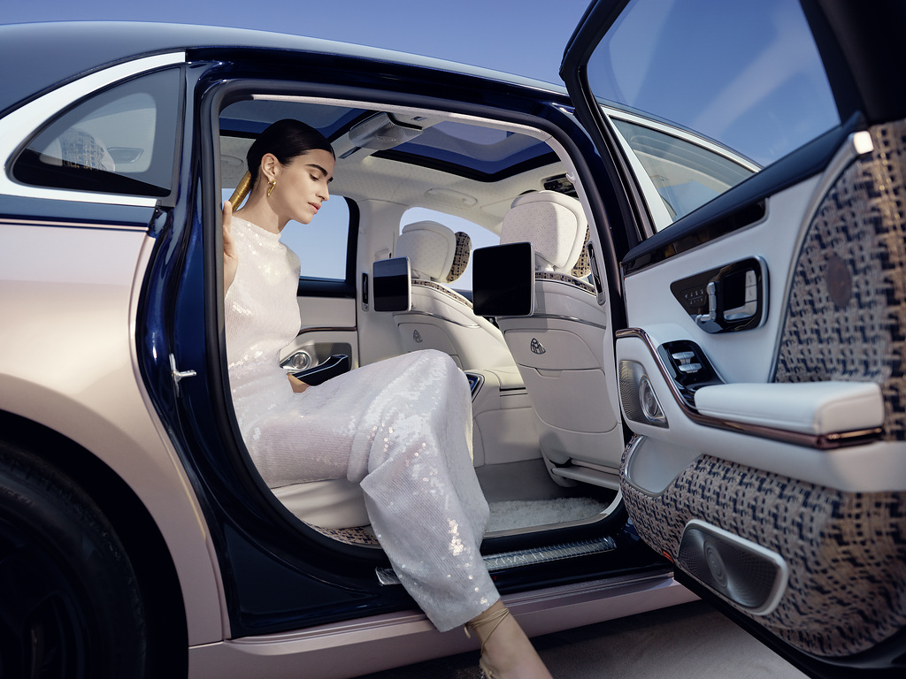 Mercedes-Maybach S-Class Haute Voiture 