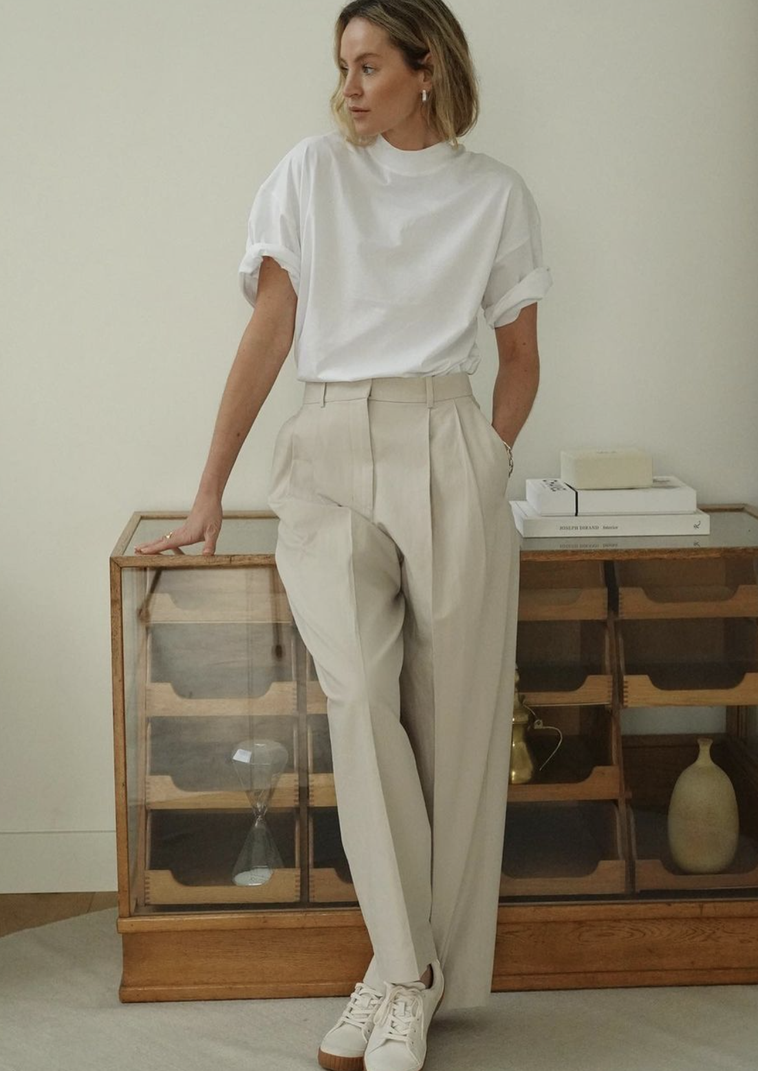 Look en color beige