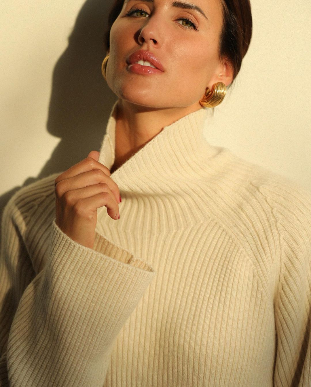 Look en color beige