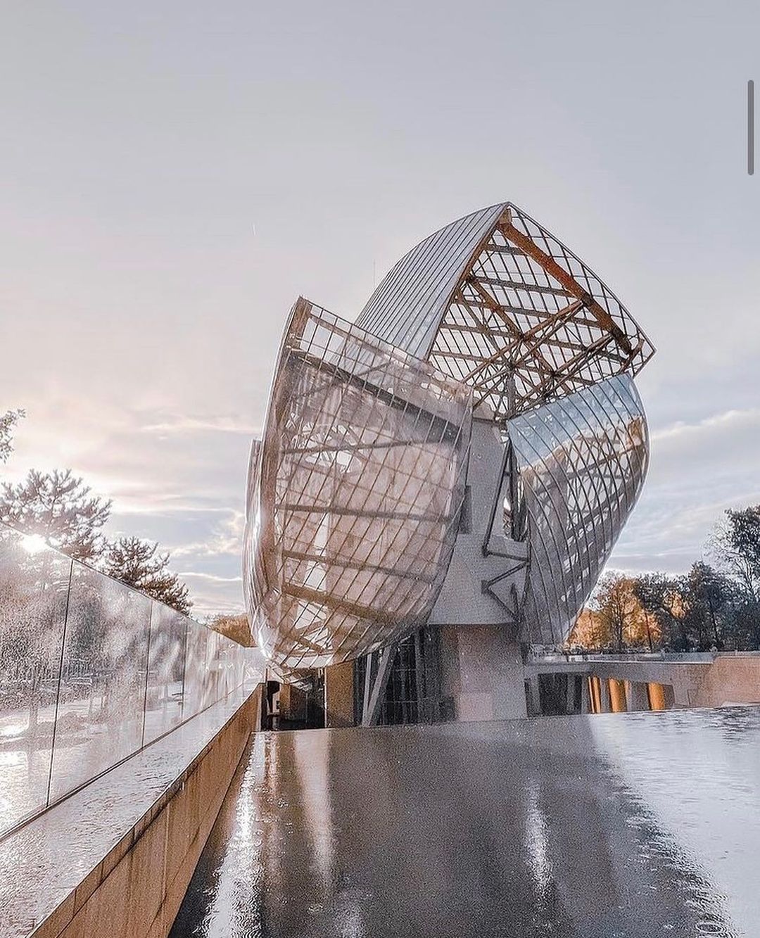 Fundación Louis Vuitton