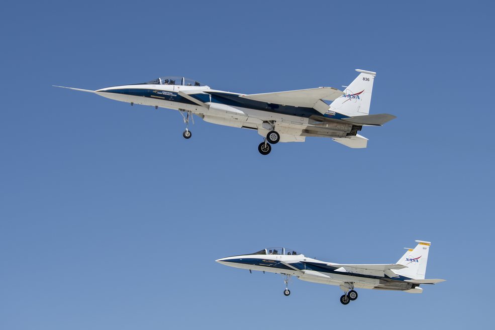 Avi&oacute;n supers&oacute;nico