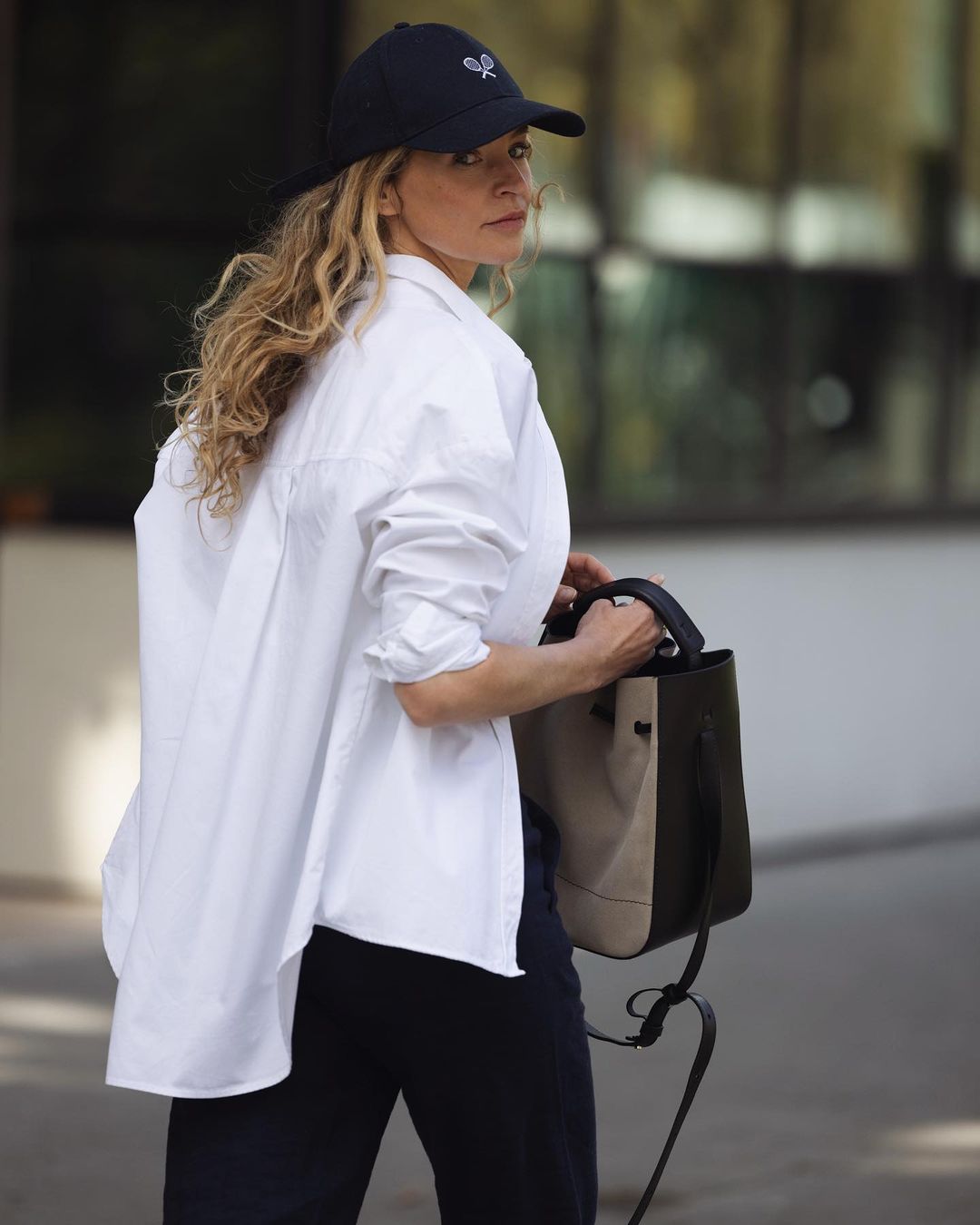 Anouk Yve