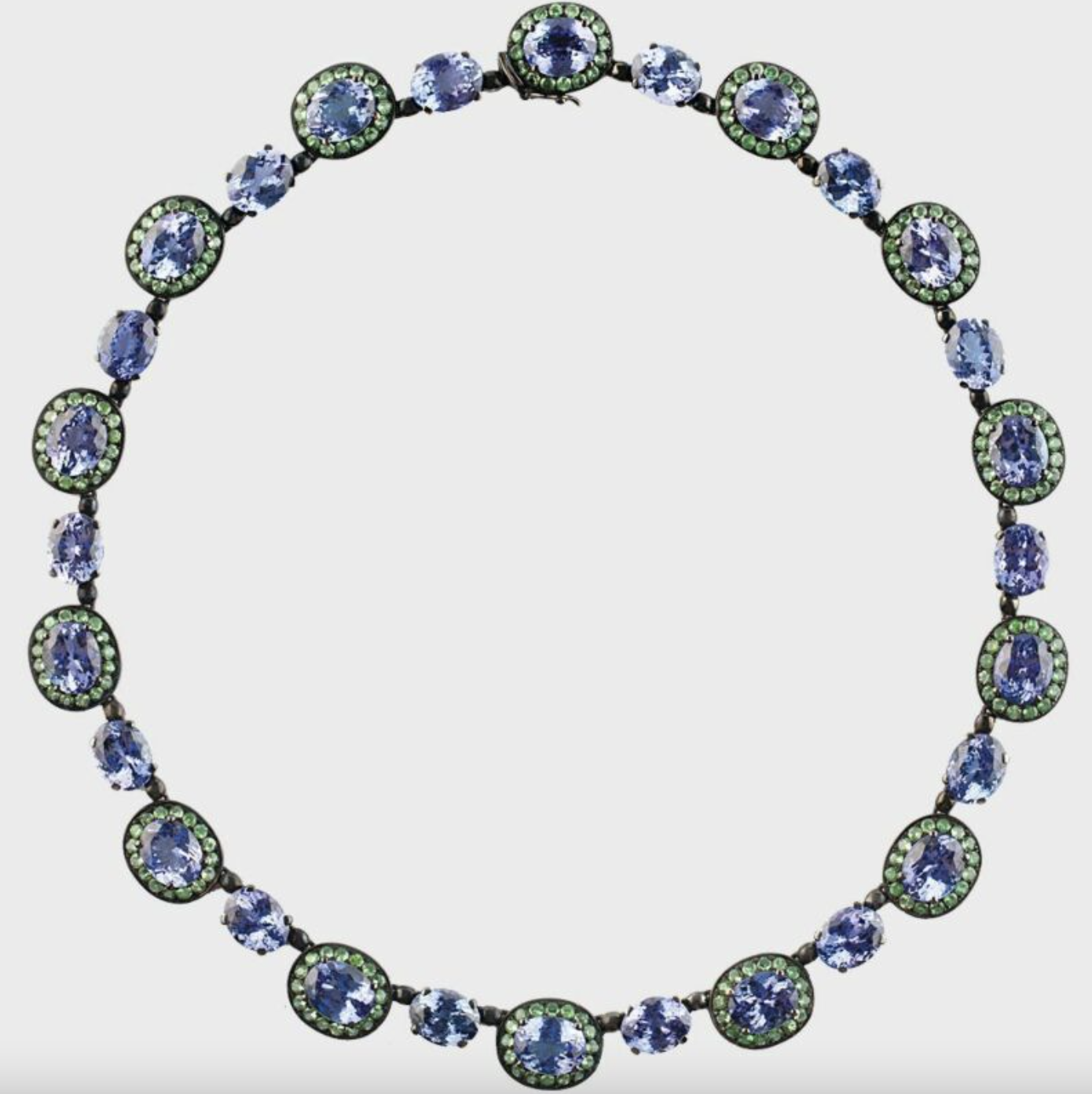 Collar de Grassy
