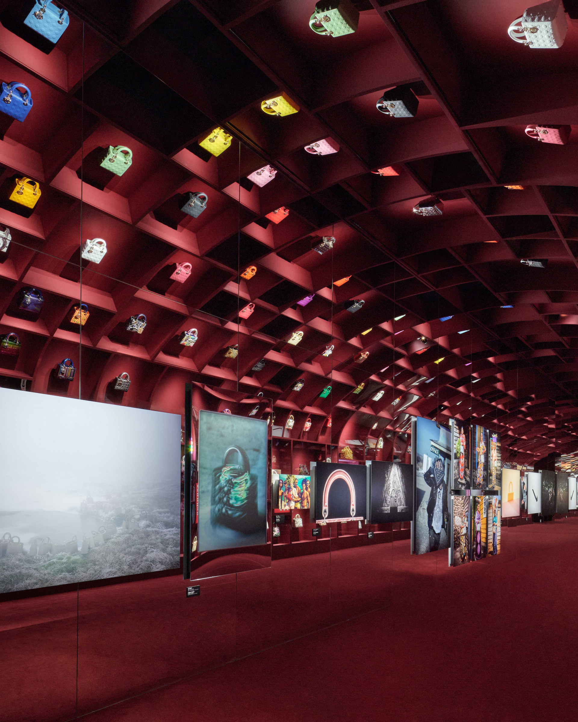 Exposición Dior en Japón