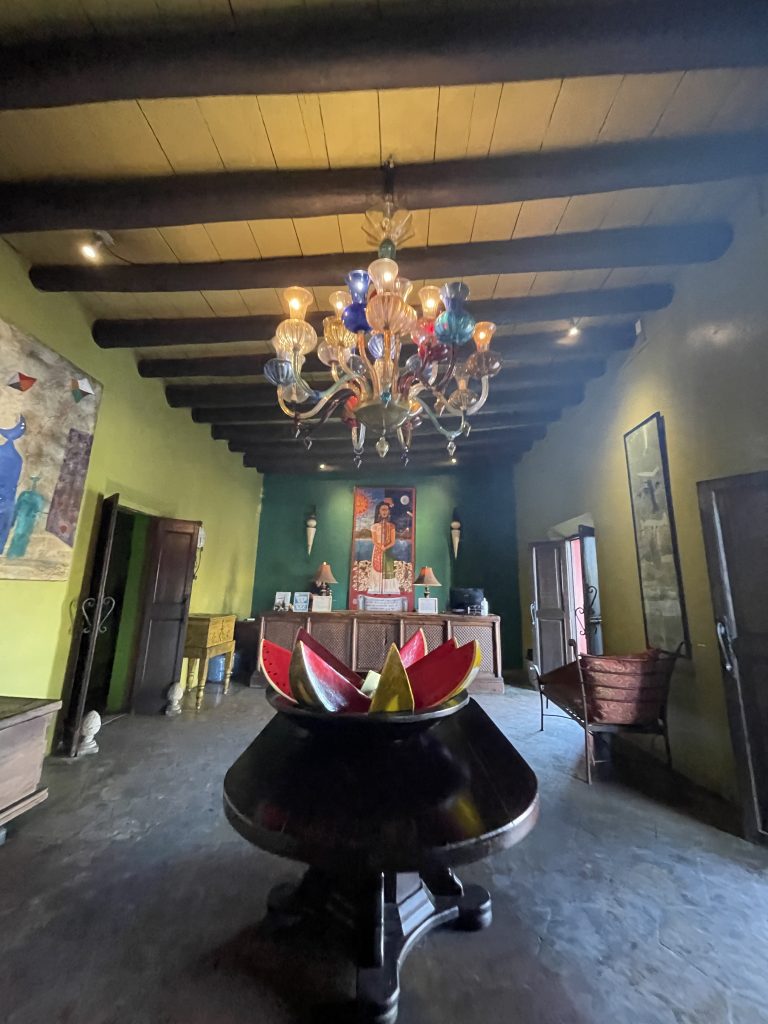 Interior del Hotel California