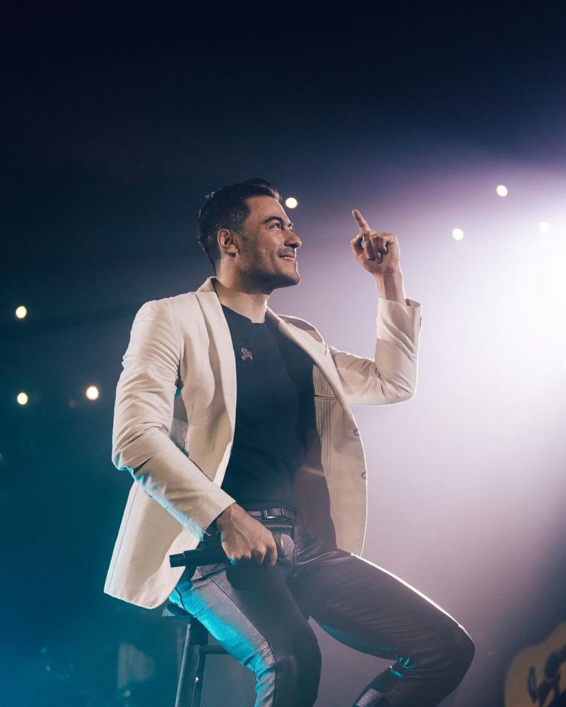 Carlos Rivera en concierto