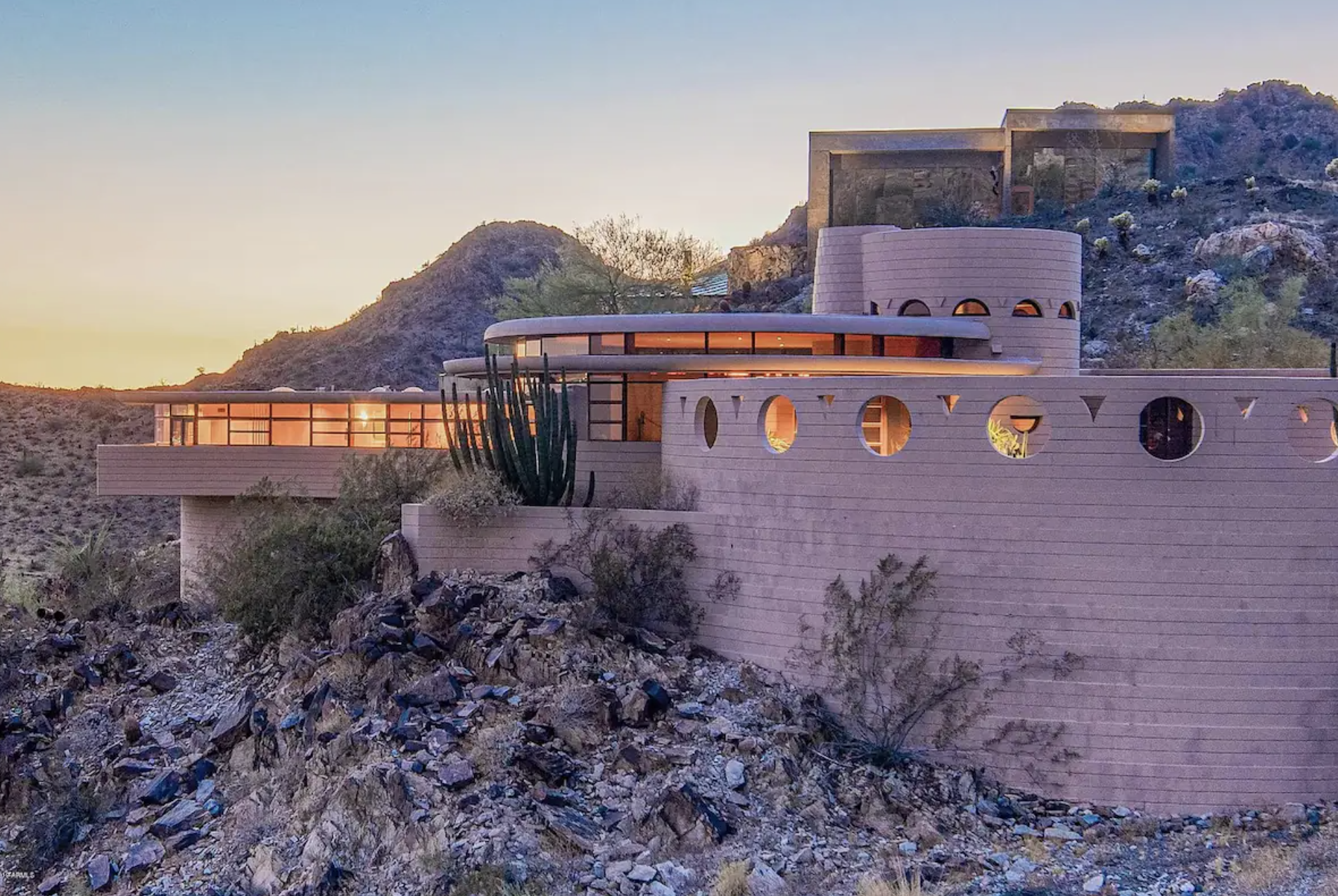 Circular Sun House