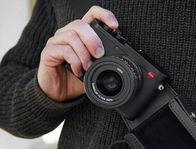 Leica James Bond