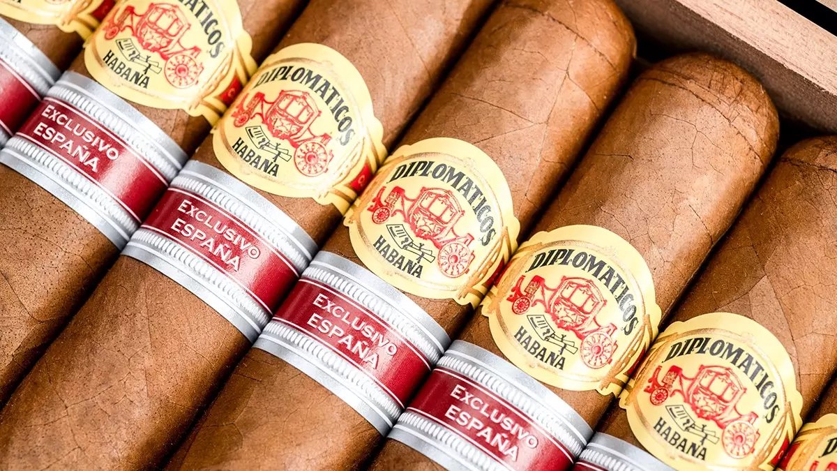 Diplomáticos Colección Privada II Edición Regional