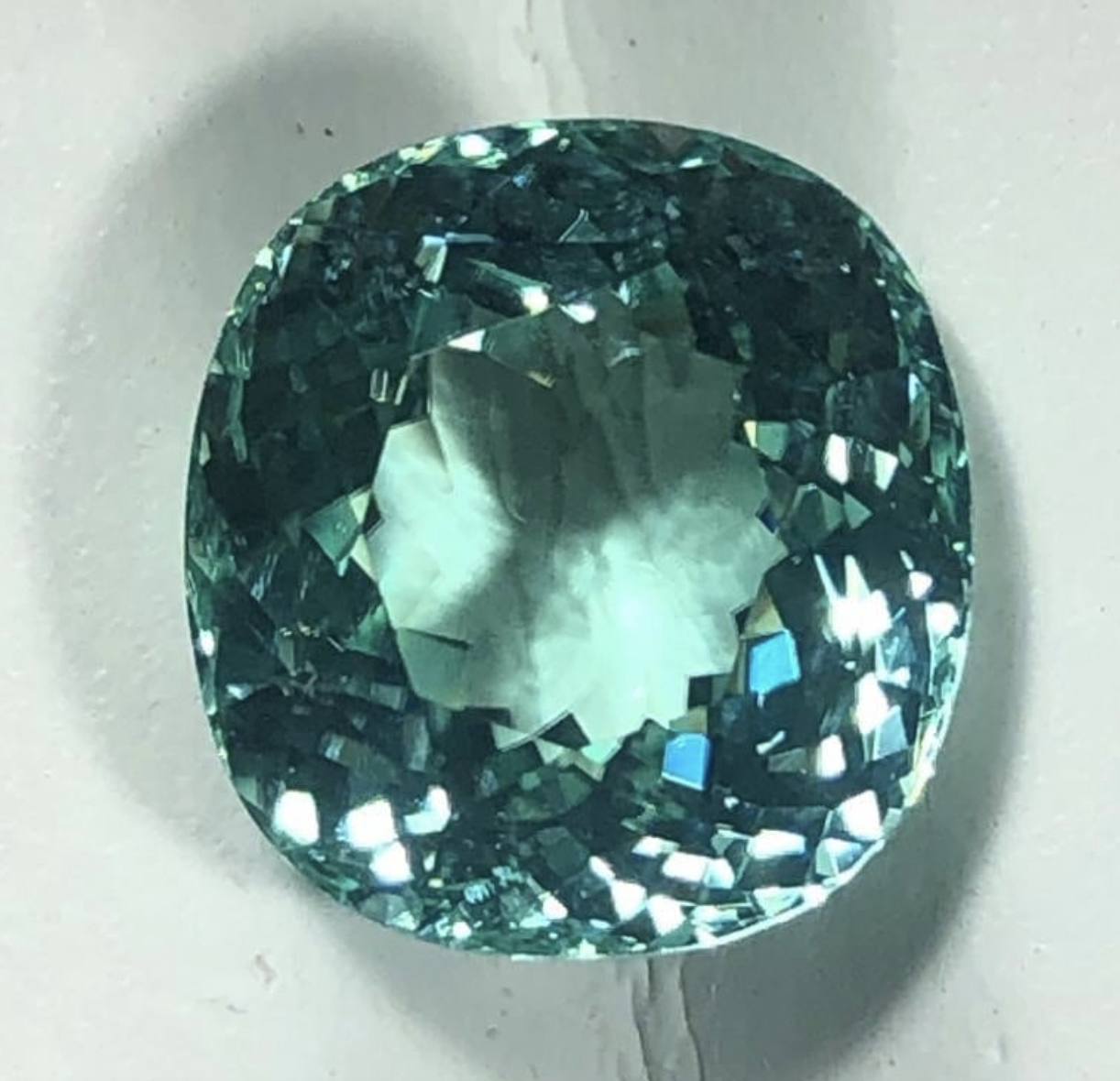 Turmalina Para&iacute;ba