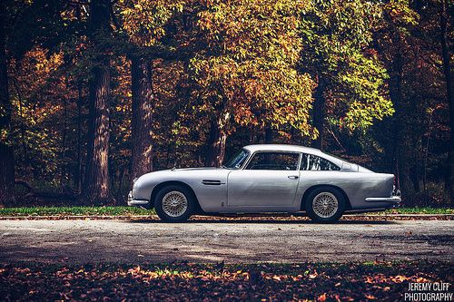 Aston Martin DB5 1964