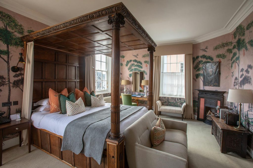 Hotel The George
